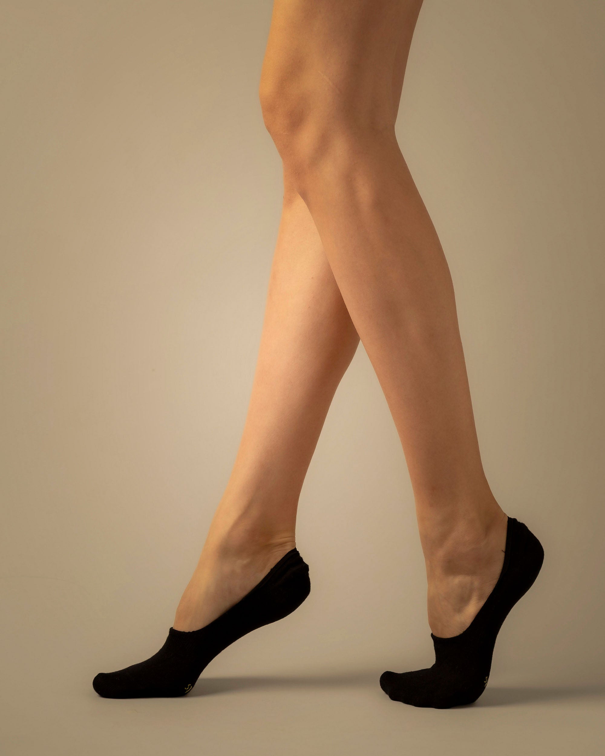 Soft Black · No-Show