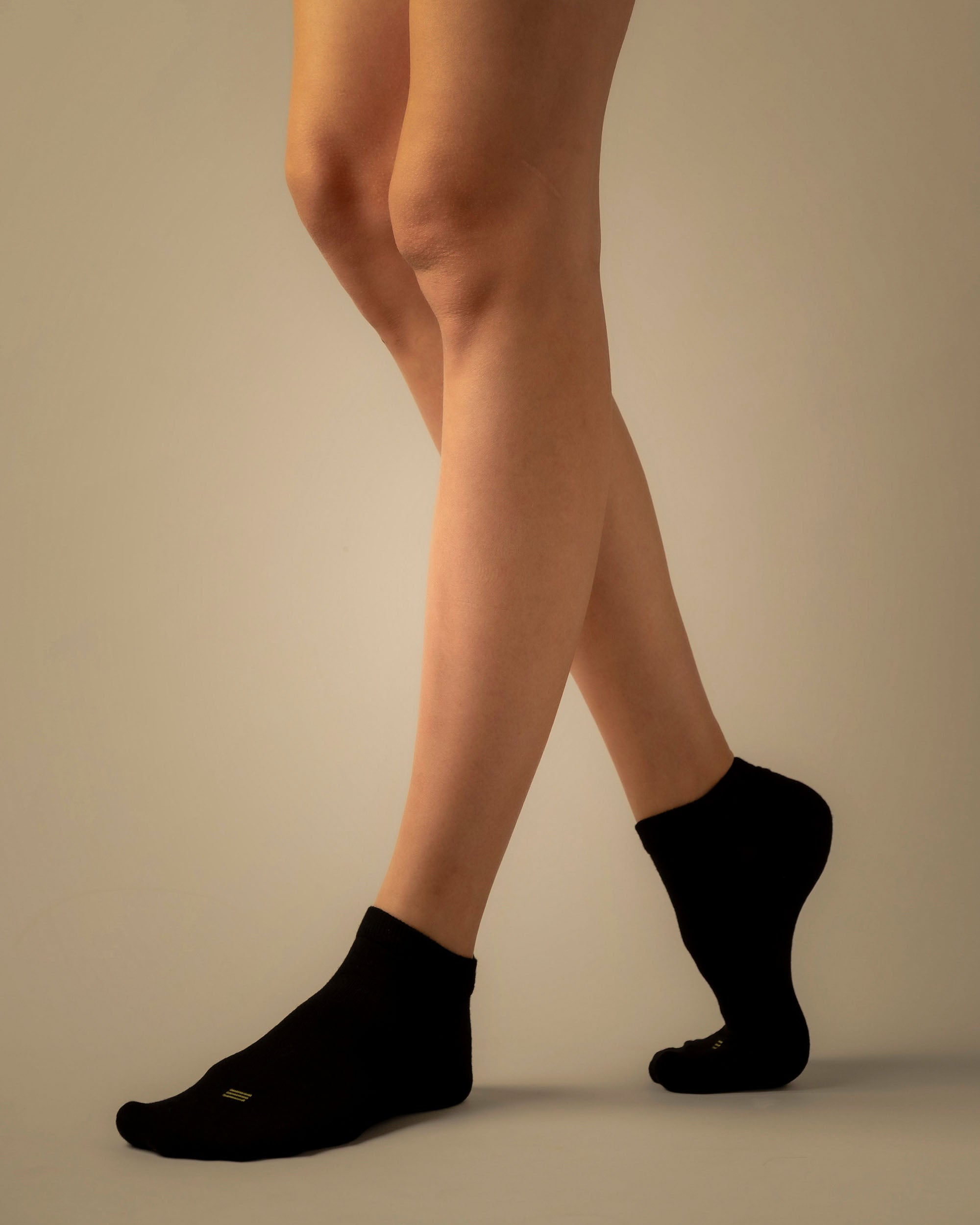 Soft Black · Ankle Sock